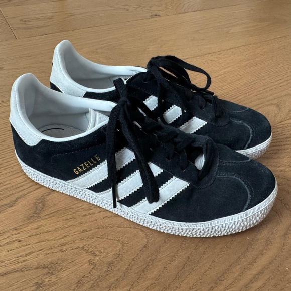 Adidas Originals Juniors Gazelle - Black Suede/White Leather/Gold - Size 3 - EUC - Picture 8 of 13